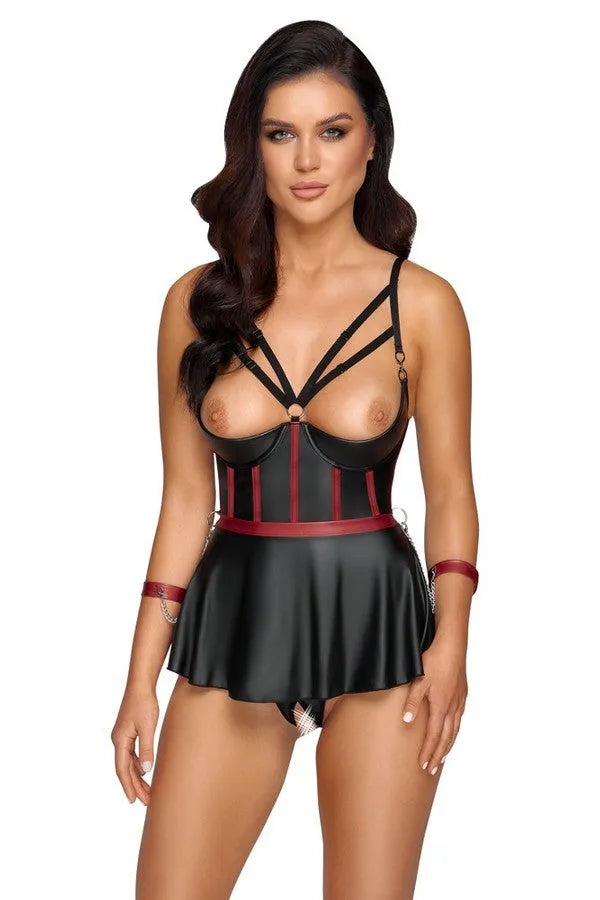 Babydoll seins-nus & attaches