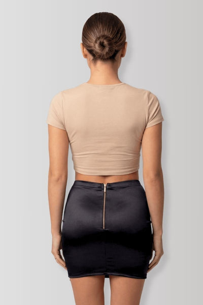 Mini-jupe Elena simili-cuir chaînettes dorées