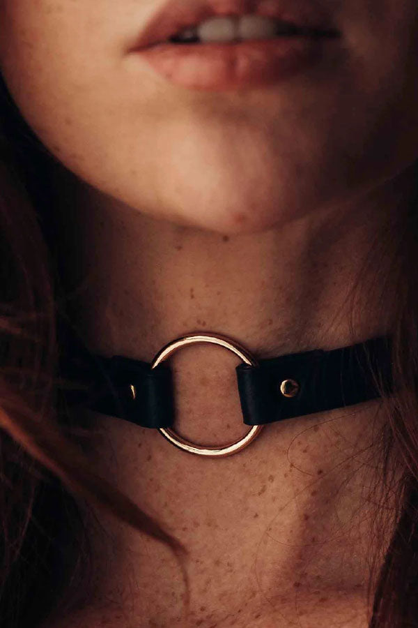 Choker cuir végan Maze par Bijoux Indiscrets